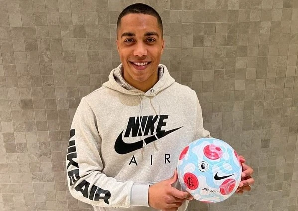 Youri Tielemans Wiki, Biography, Age, Ethnicity, Parents, Wife, Net ...